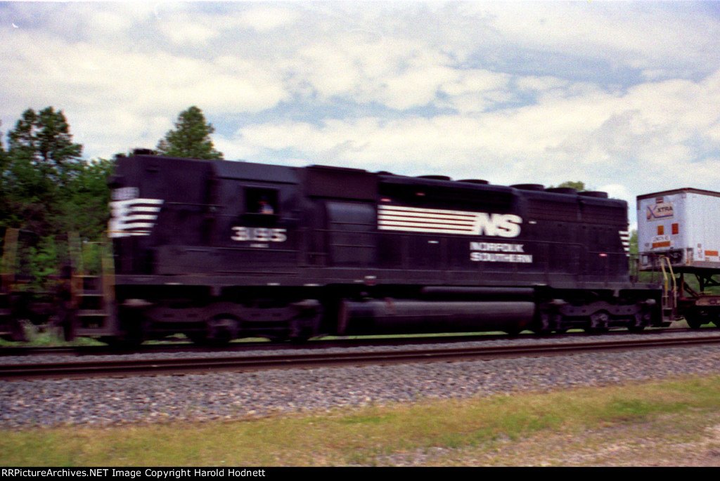 NS 3195